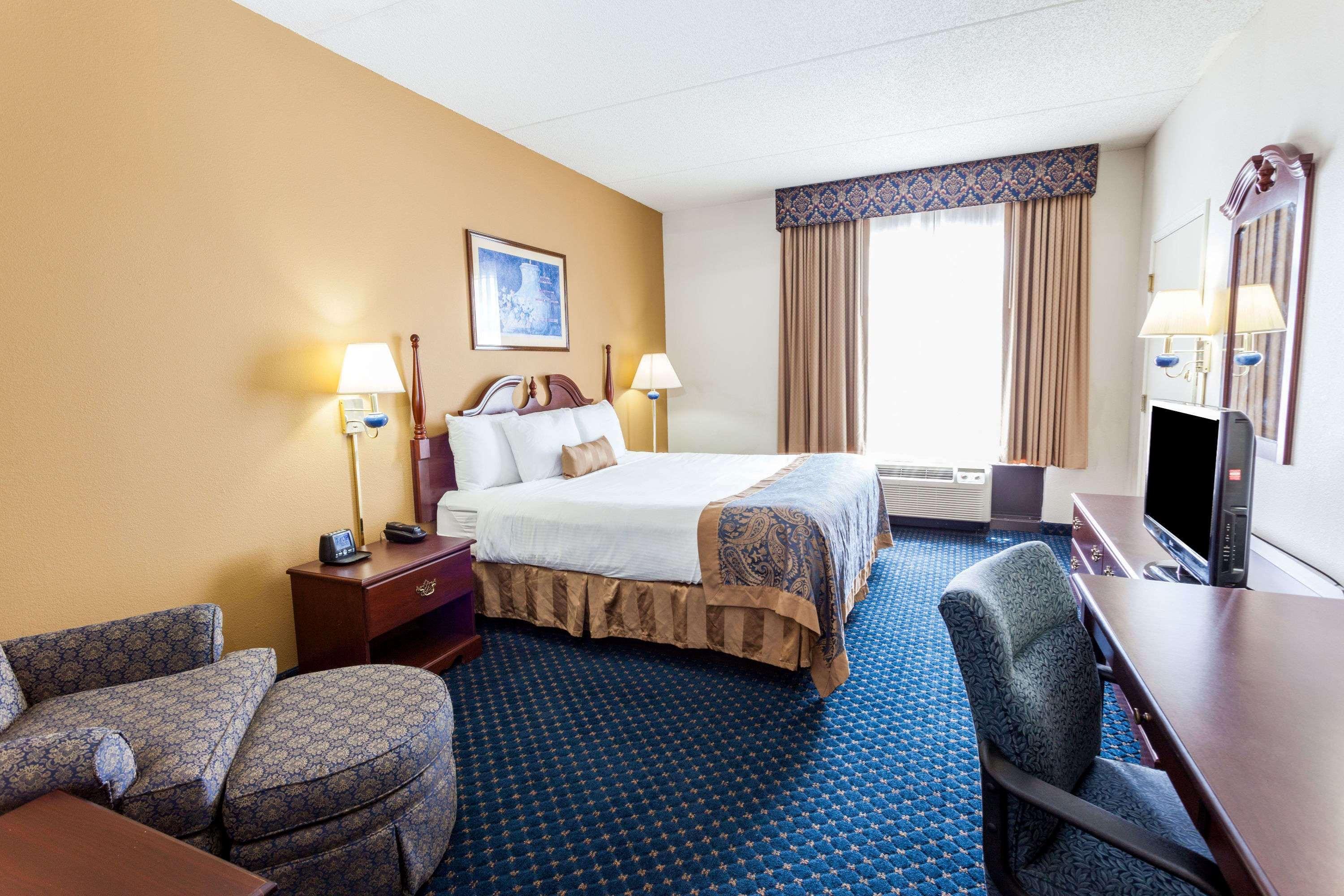 Wingate By Wyndham Atlanta/six Flags Hotel 3*