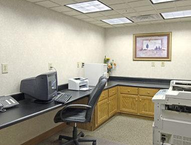 Wingate By Wyndham Atlanta/six Flags Hotel 3*