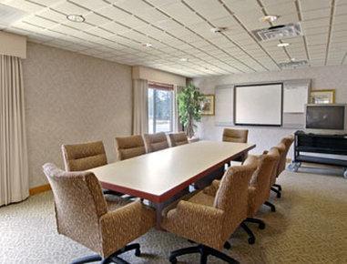 Hotel Wingate By Wyndham Atlanta/six Flags Austell